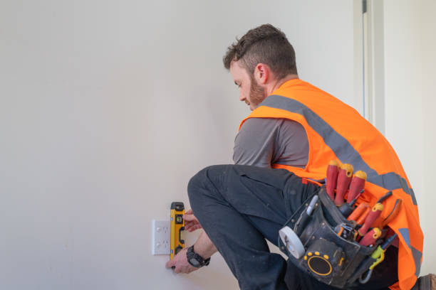 Best Electrical Troubleshooting Services  in Shorewood, IL